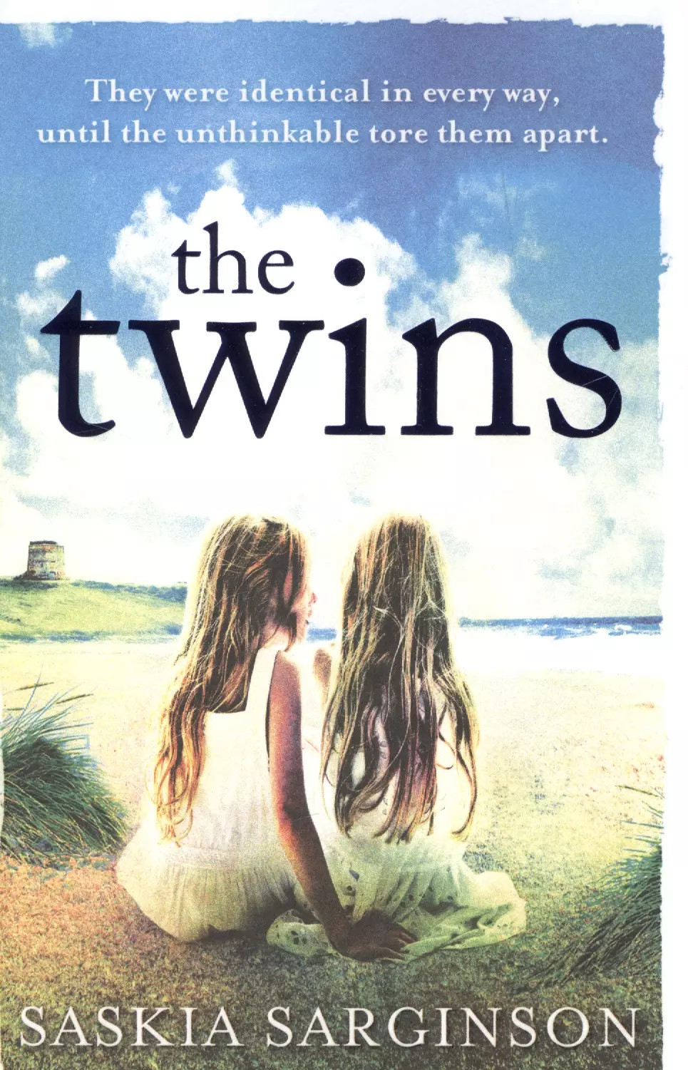 Sarginson s. "the Twins". The Twin. Книги про близняшек и двойняшек. Книги про близняшек и двойняшек розовая обложка.