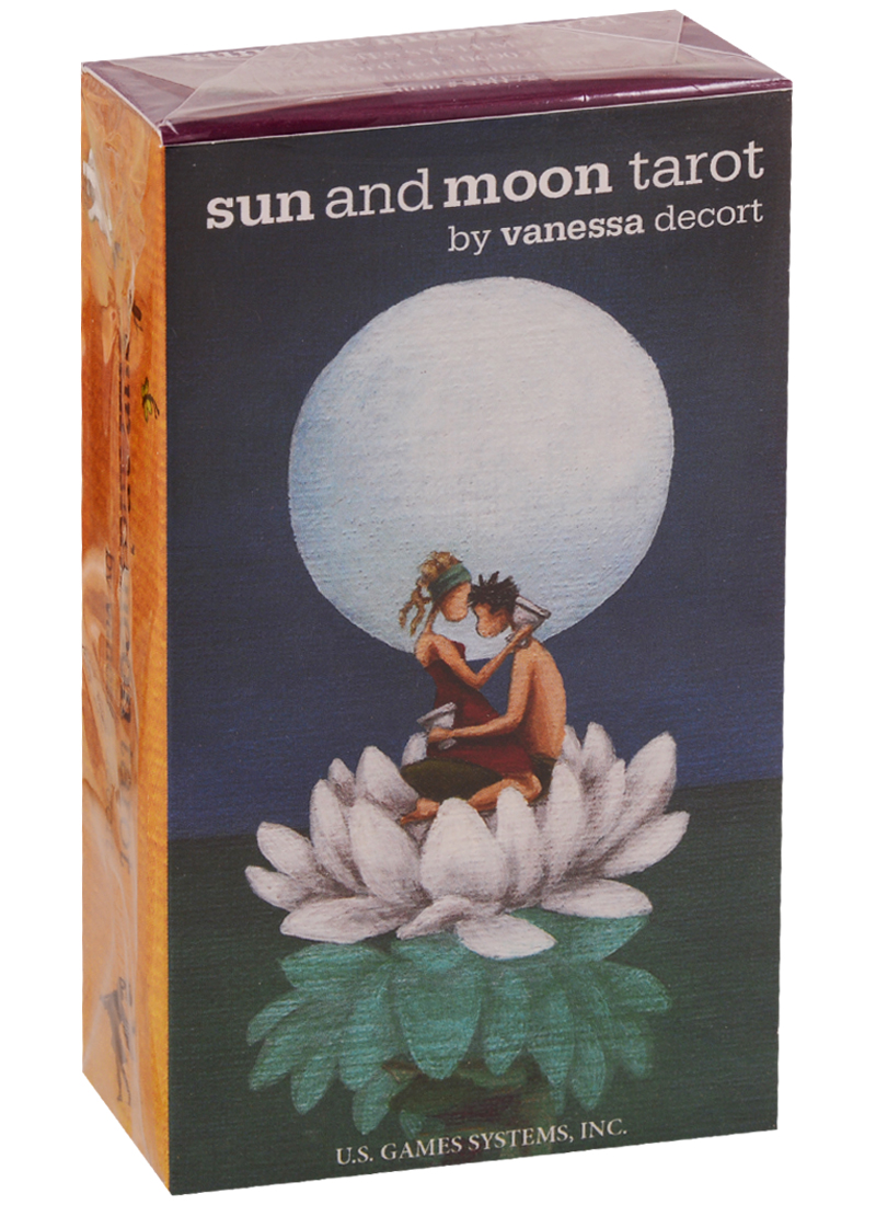 Sun and Moon Tarot. Луна и солнце книга. Солнце Таро. Карта Таро солнце.